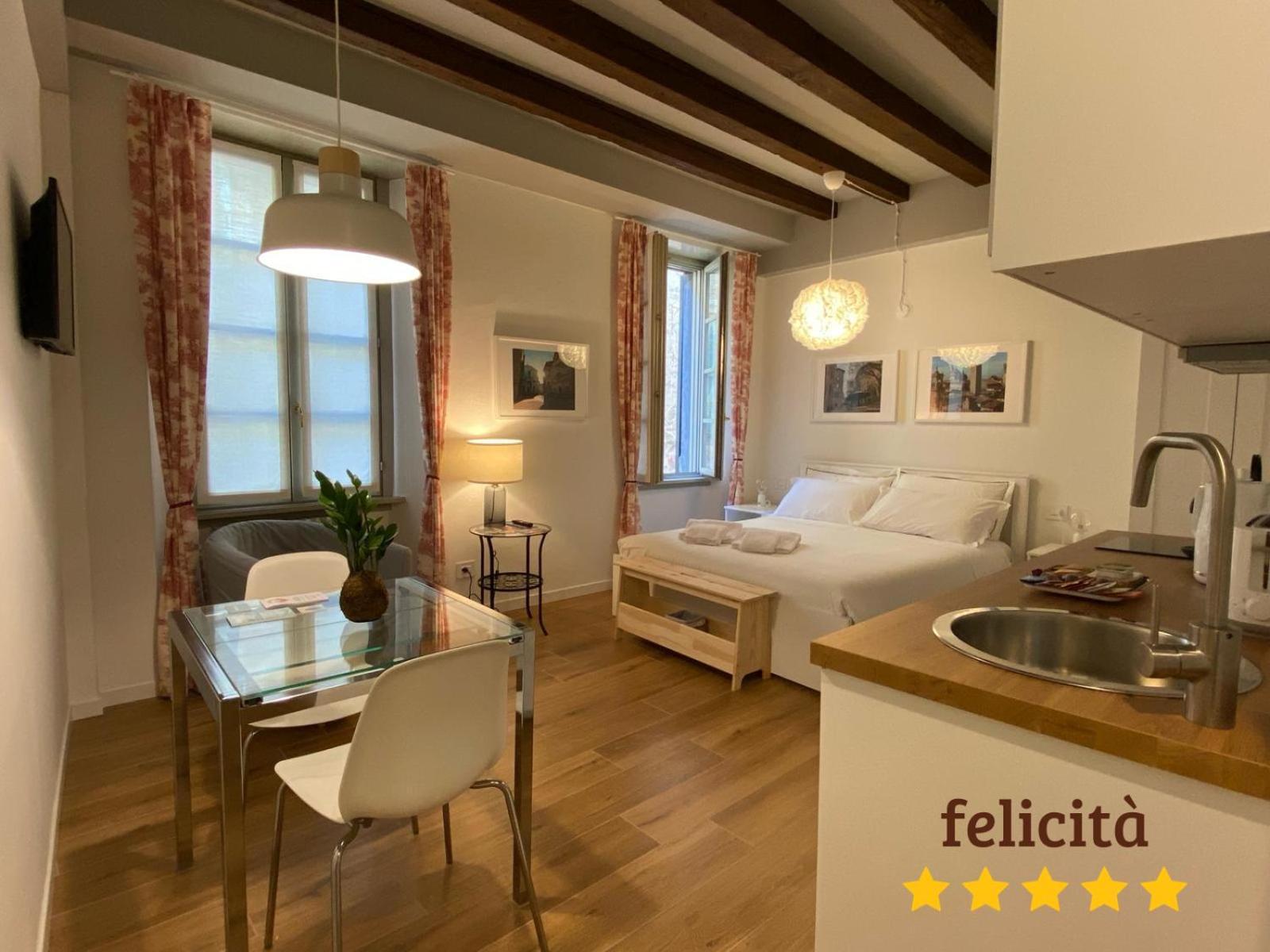 Wish Rooms Charme&Relax Bergamo Ngoại thất bức ảnh